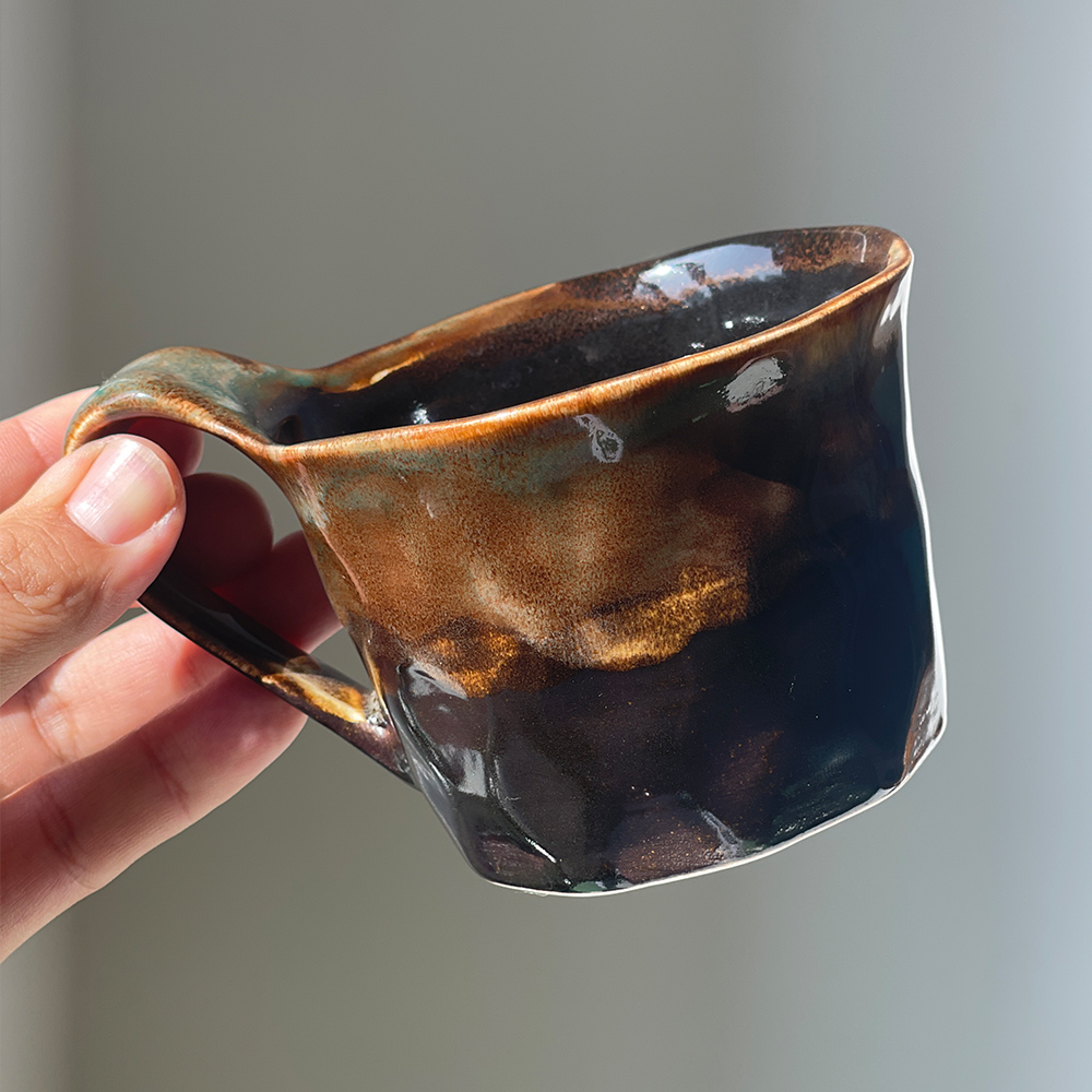 443-1 260ml Artistic Mug - Image 1